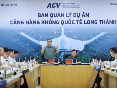 Thủ tướng: Khai thác thương mại sân bay Long Thành vào cuối năm 2026 