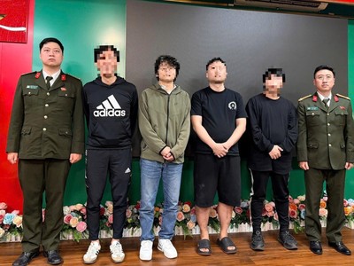 Một nhóm Kl99ok khuyến mãi lớn công nghệ cao bị triệt phá. Ảnh: CAHN