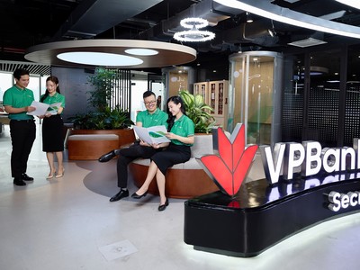 VPBankS năm nay đặt mục tiêu doanh thu 11.074 tỷ, Kl99 nổ hũ trước thuế 6.453 tỷ đồng, tương ứng tăng 39% và 44,2% so với thực hiện năm 2025