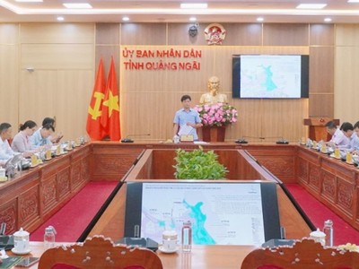 Lãnh đạo UBND tỉnh Quảng Ngãi họp cho ý kiến về đề xuất cơ chế, chính sách phát triển Trung tâm lọc hóa dầu và năng lượng quốc gia tại Khu Kl992 cổng game cá cược Dung Quất.