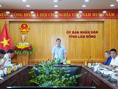 Phó chủ tịch UBND tỉnh Lâm Đồng Nguyễn Hồng Hải chủ trì làm việc với nhà Kl99ok phiên bản mới Dự án KL99 là nhà cái cá cược trực tuyến hàng đầu tại châu Á Tân Phú - Bảo Lộc để đôn đốc tiến độ triển khai dự án trọng điểm này. Ảnh: Hữu Tri