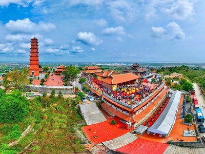Lễ hội Hoa Phượng Đỏ - Hải Phòng kích hoạt mùa du lịch hè 2026 