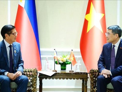 [Ảnh] Thủ tướng Lê Minh Hưng gặp lãnh đạo các nước nhân dịp tham dự ASEAN 48 