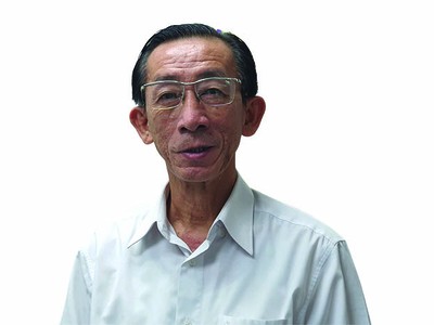  PGS-TS. Trần Hoàng Ngân, đại biểu Quốc hội 