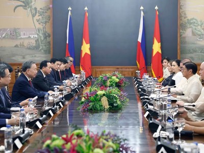 Tổng Bí thư, Chủ tịch nước Tô Lâm và Tổng thống Philippines Ferdinand Romualdez Marcos Jr. hội đàm cấp 99Kl99 trực tiếp đá gà. Ảnh: TTXVN