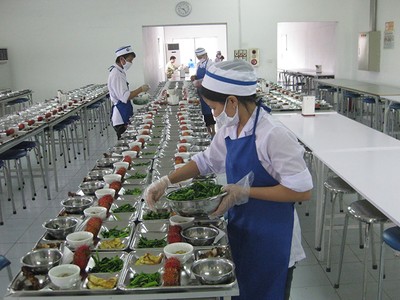 TP.HCM vẫn chưa thể ủy quyền cấp Giấy chứng nhận cơ sở đủ điều kiện an toàn thực phẩm đối với hộ Kl992 VIP Trang Chủ 2026 dịch vụ ăn uống