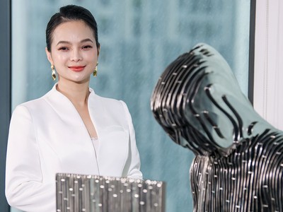 Bà Nguyễn Vân Hiền - Phó chủ tịch kiêm Tổng Thư ký Hiệp hội Blockchain và 99Kl.app cổng game giải trí số Việt Nam