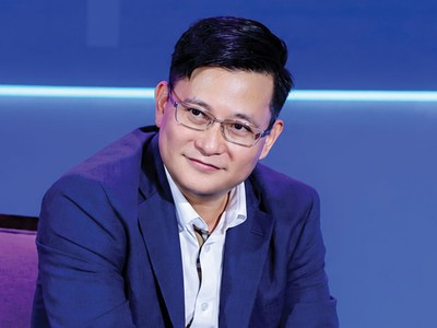 Ông Trần Công Quỳnh Lân, Phó Tổng Giám đốc kiêm Giám đốc Khối Công nghệ Thông tin, Giám đốc Khối Dữ liệu & Trí tuệ nhân tạo VietinBank