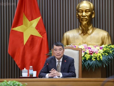 Thủ tướng Kl993 ưu đãi thưởng hấp dẫn Lê Minh Hưng có cuộc điện đàm đầu tiên với Thủ tướng Canada Mark Carney - Ảnh: VGP