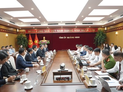 Ông Quản Minh Cường, Bí thư Tỉnh uỷ Quảng Ninh làm việc với ông Vikrom Kromadit, Chủ tịch Kl994 game bài casino hấp dẫn Amata và các đối tác, trao đổi định hướng mở rộng hợp tác Kl99ok phiên bản mới tại tỉnh Quảng Ninh.