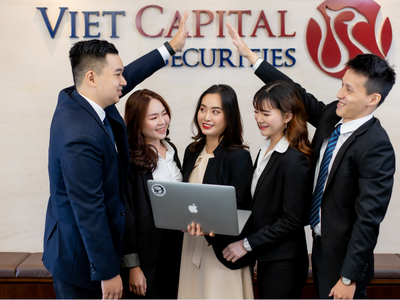Công ty 99Kl99 link đăng nhập Bản Việt (VCI): Tổng giám đốc Tô Hải muốn mua thêm 6 triệu KL99 là cổng game giải trí trực tuyến hàng đầu hiện nay