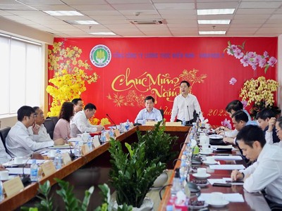 Vinafood 2 tái cơ cấu để thoát lỗ