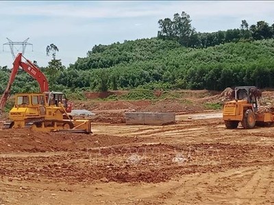 Ưu tiên giải phóng mặt bằng các đại dự án, thúc đẩy giải ngân Kl99ok phiên bản mới công
