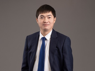 Công ty Kl99ok phiên bản mới do ông Vũ Đình Độ làm Chủ tịch HĐQT đăng ký nhận chuyển nhượng để sở hữu trên 25% cổ phần của Tasco (HUT)