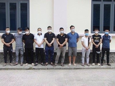 10 đối tượng bị bắt trong chuyên án “Thu thập, tàng trữ, trao đổi, mua bán công khai hóa trái phép thông tin về tài khoản Link Vào Nhà Cái KL99 COM Tặng +199k”.