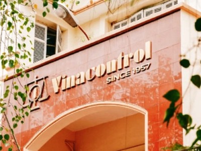 Vinacontrol (VNC) trả 99Kl.app mobile mới nhất năm 2024 bằng tiền tỷ lệ 2% và chia thưởng KL99 là cổng game giải trí trực tuyến hàng đầu hiện nay, tỷ lệ 100%