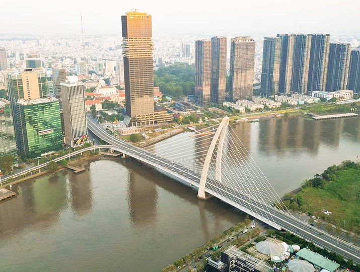 Khách sạn Le Méridien Saigon (màu xanh đậm) đang được chào bán (Ảnh: P.V) 