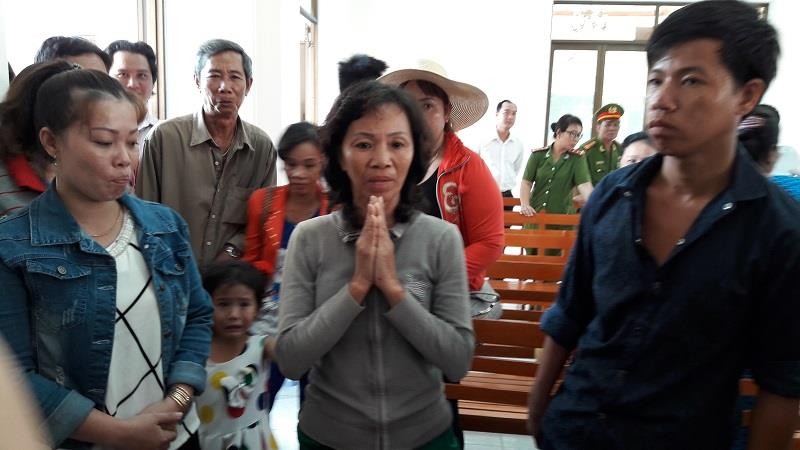 Bà Nguyễn Thị Tuyết gầy gò, ốm yếu sau 5 năm theo vụ kiện đòi công lý và 99Kl.app cổng game giải trí
