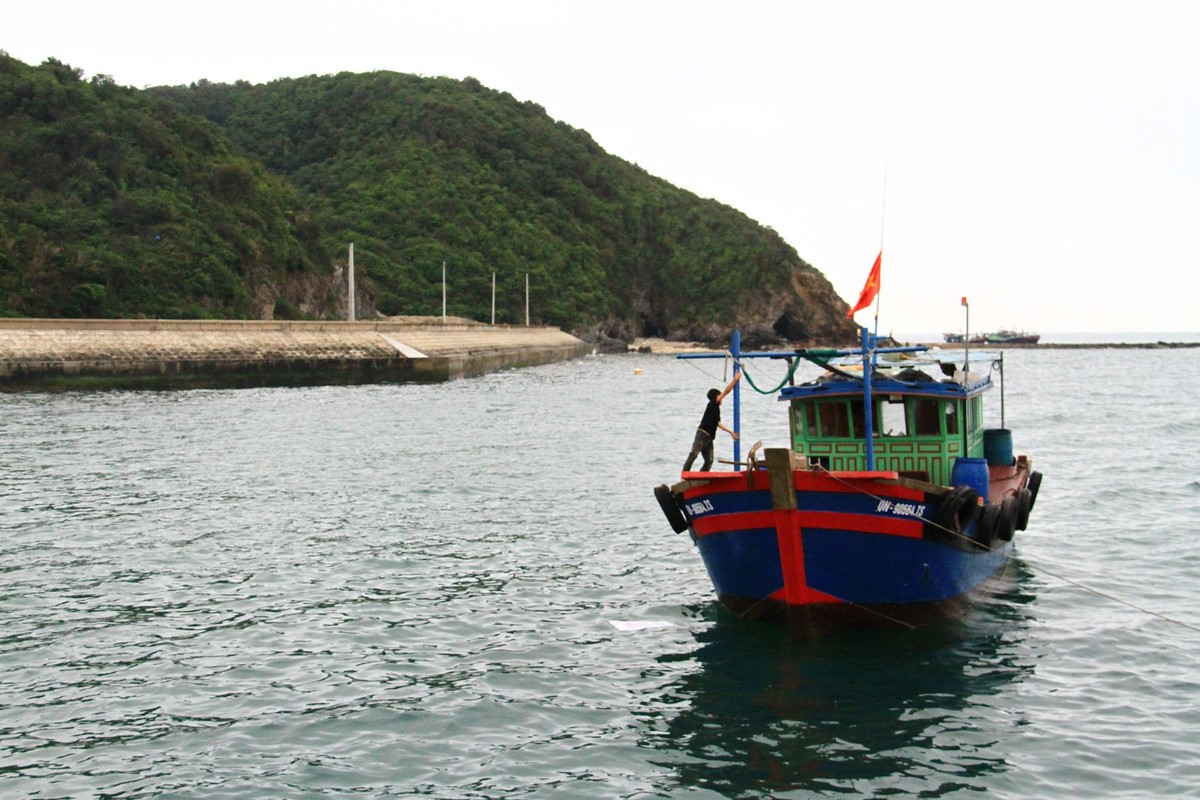 Chuẩn bị ra khơi. Ảnh: Thành Nguyễn.