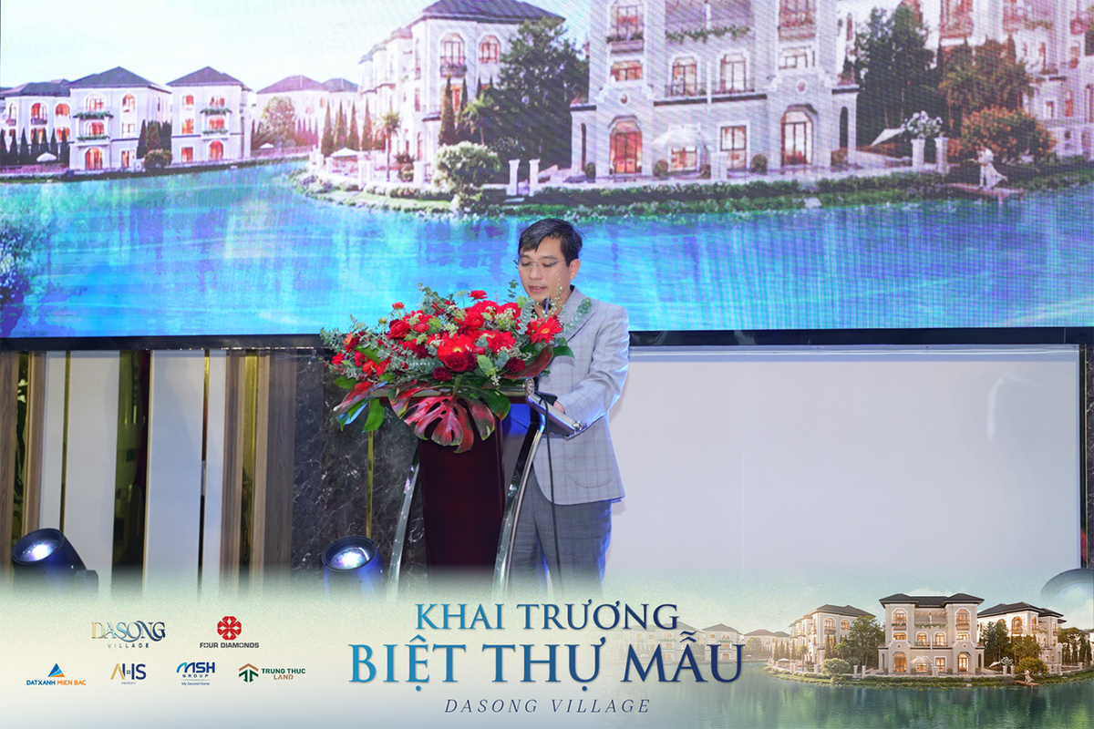 Ông Nguyễn Minh Tuấn - Phó tổng giám đốc ban Quản lý Dự án- Đại diện chủ Kl99ok phiên bản mới phát biểu tại sự kiện Khai trương Biệt thự mẫu Dasong Village.