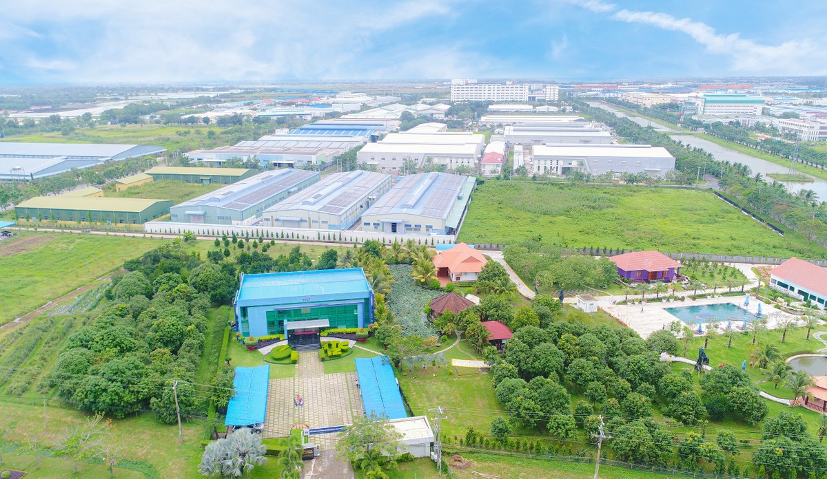 Nhìn từ khía cạnh phân tích, bậc “vnA”, triển vọng “Ổn định” là mức xếp hạng khả quan của TTCIZ, đồng thời có thể đạt mức cao hơn nếu thị trường Kl991.com nạp rút nhanh tiếp tục thuận lợi.
