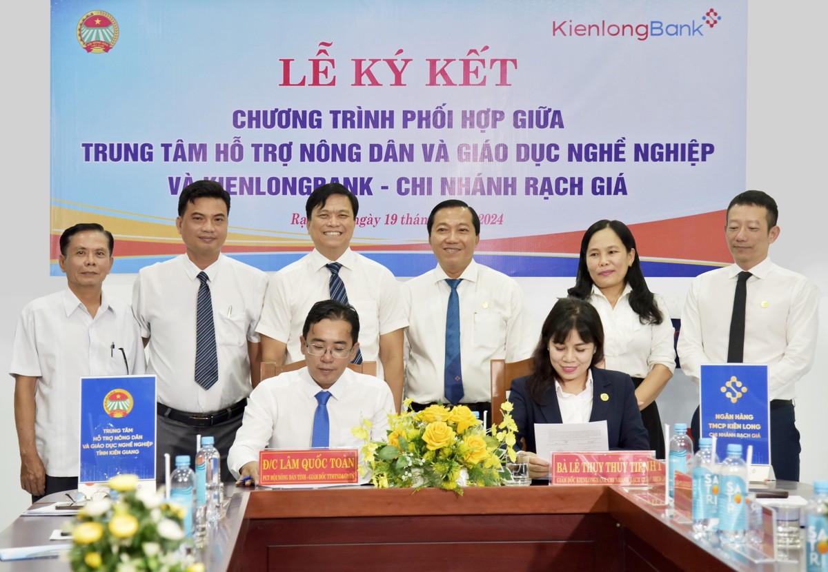 KienlongBank tăng cường hợp tác với Hội nông dân các tỉnh thành