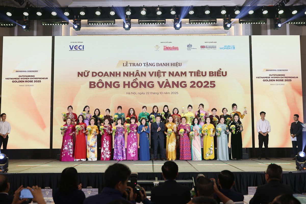 Danh hiệu “Nữ Doanh nhân Việt Nam tiêu biểu - Bông hồng vàng” 2025 ghi nhận đóng góp của đội ngũ nữ lãnh đạo Kl991.com World Cup 2026 Chính Thức trong hành trình kiến tạo giá trị.