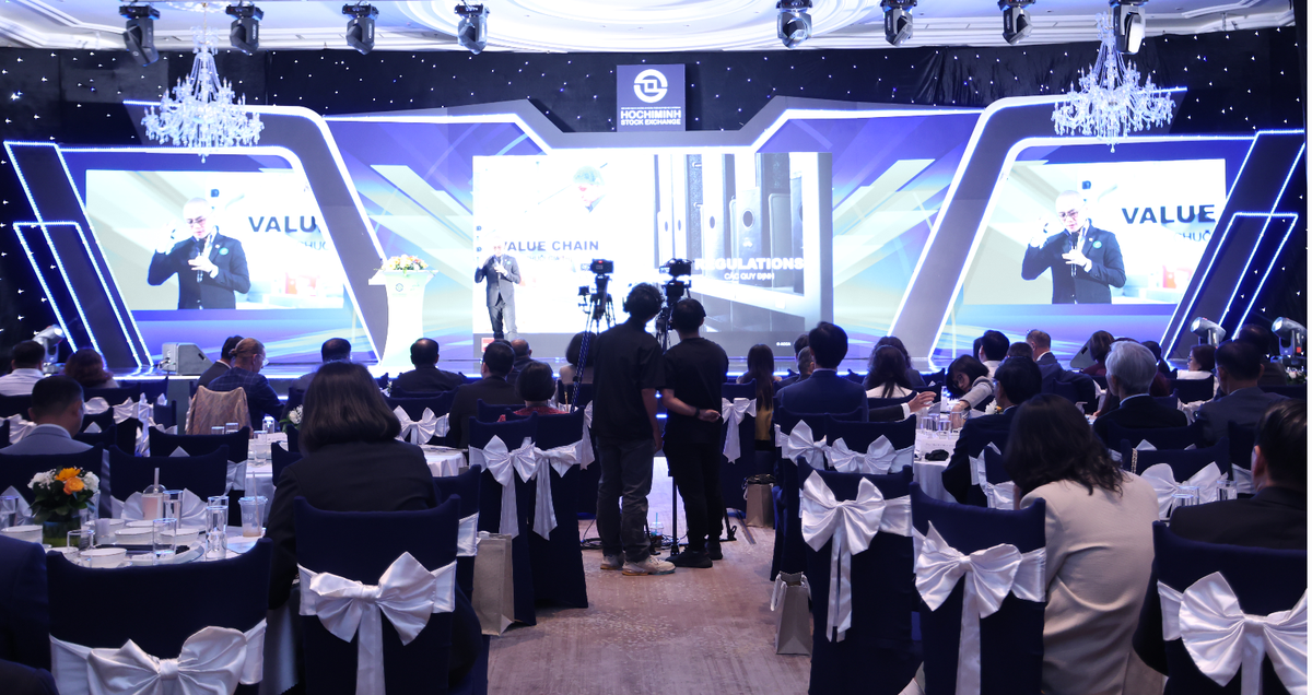 Toàn cảnh Hội nghị Kl991.com World Cup 2026 Chính Thức niêm yết thường niên năm 2024 và Lễ trao giải cuộc Bình chọn Kl991.com World Cup 2026 Chính Thức niêm yết 2024 tại Đà Lạt tối ngày 16/11/2024