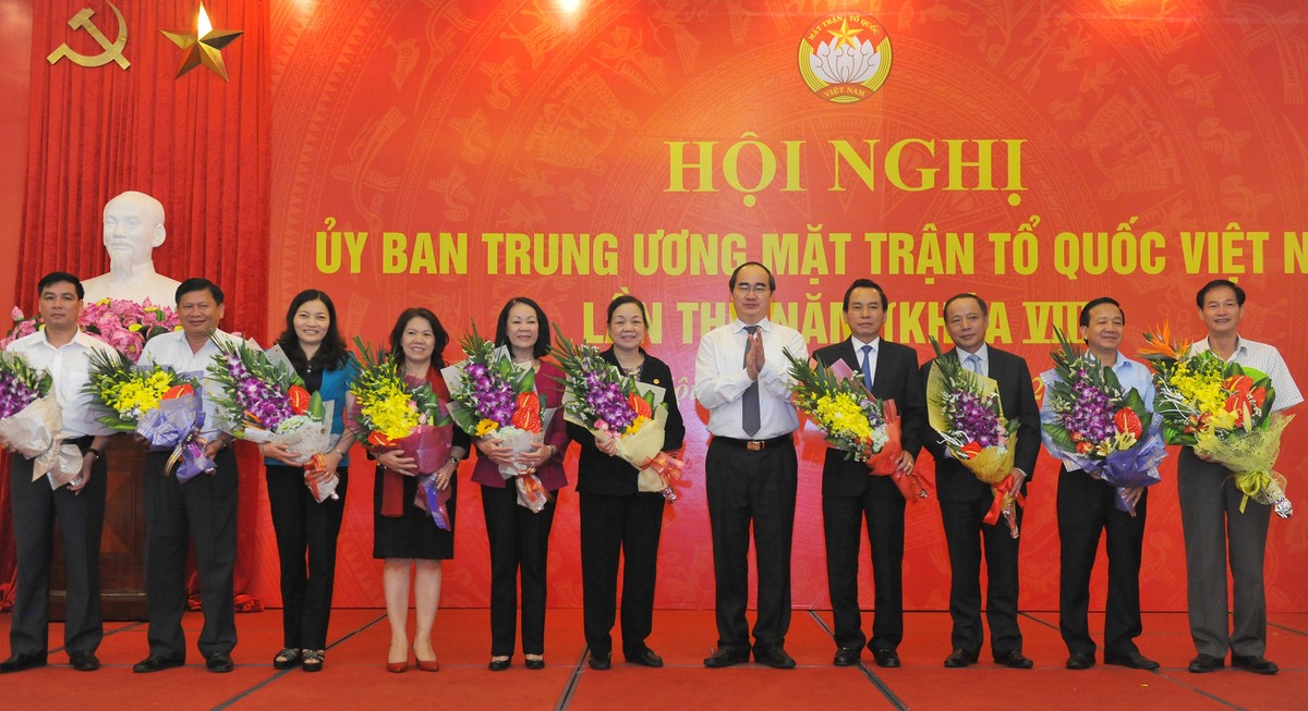 Hai Ủy viên Bộ Kl991.com tải ứng dụng tham gia Đoàn Chủ tịch Ủy ban Trung ương MTTQVN ảnh 1
