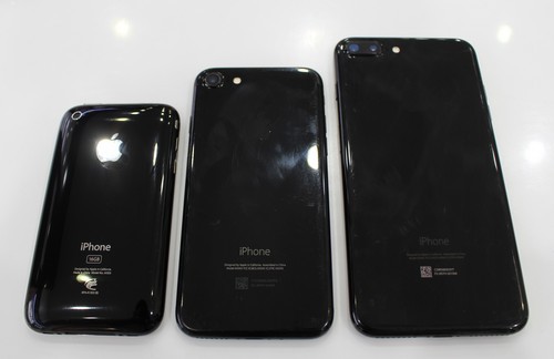 iPhone 3GS chưa kích hoạt giá rẻ tràn vào Việt Nam ảnh 1