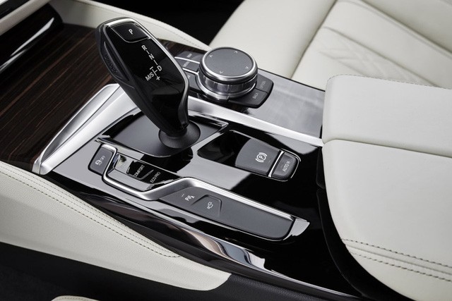 BMW 5-Series thế hệ mới chính thức ra mắt ảnh 15