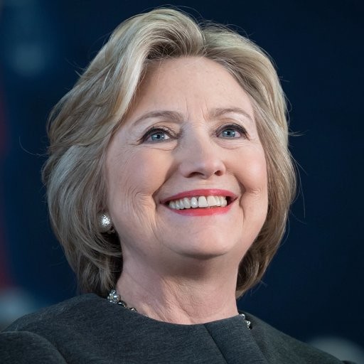 FBI "giải oan" cho bà Clinton trước thềm bầu cử ảnh 1