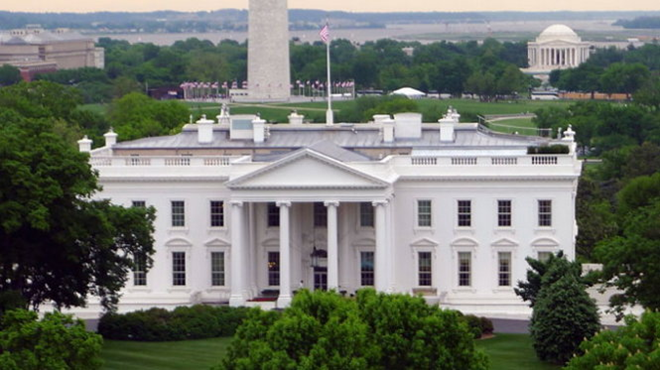 Trò chơi vương quyền nhìn từ thời gian Trump và Clinton làm "bạn" ảnh 2