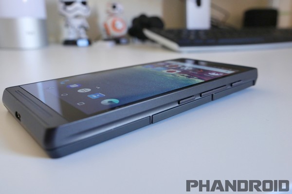 Cận cảnh nguyên mẫu thực tế của “smartphone xếp hình” đã bị Google bỏ rơi ảnh 3