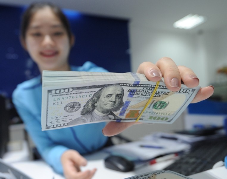 Sáng 24/11, giá vàng giảm sâu, USD tăng vọt sát ngưỡng 22.800 đồng/USD ảnh 1