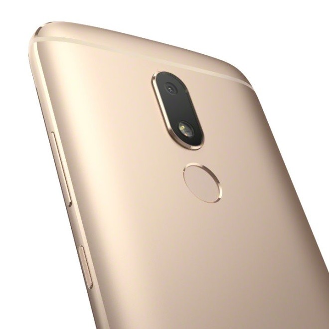 5 smartphone đáng chú ý bán ra trong tháng 4 ảnh 4