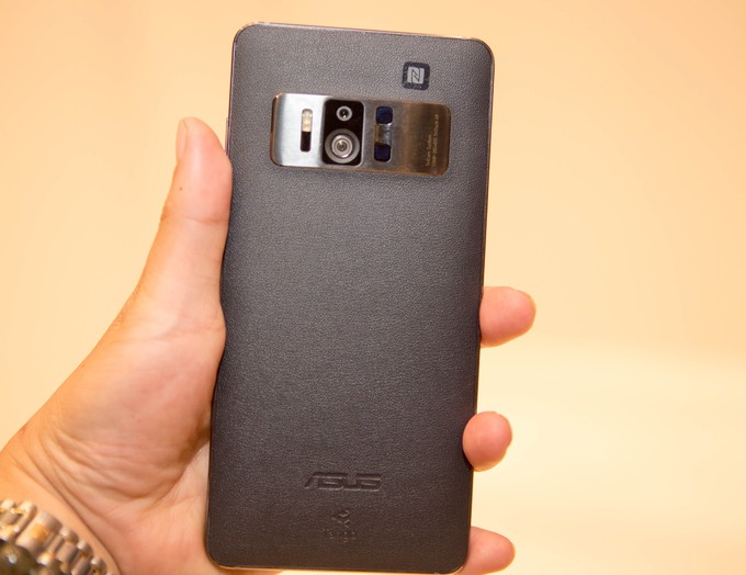 Zenfone AR - smartphone đầu tiên thế giới hỗ trợ thực tế ảo ảnh 2