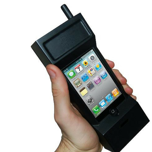 Những kiểu ốp lưng iPhone lạ đời nhất mà bạn từng thấy ảnh 13 Những kiểu ốp lưng iPhone lạ đời nhất mà bạn từng thấy ảnh 13