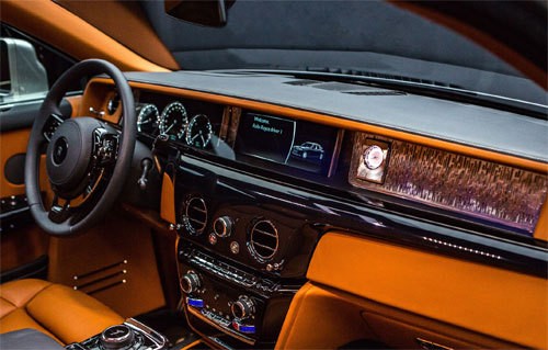 Rolls-Royce Phantom 2018 - thiết lập đỉnh cao siêu sang mới ảnh 4