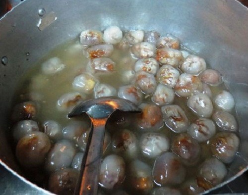 Bảy món ăn nổi tiếng có tên độc, lạ ở Việt Nam ảnh 4