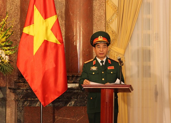 Chủ tịch nước trao Quyết định thăng quân hàm Thượng tướng, Trung tướng ảnh 3