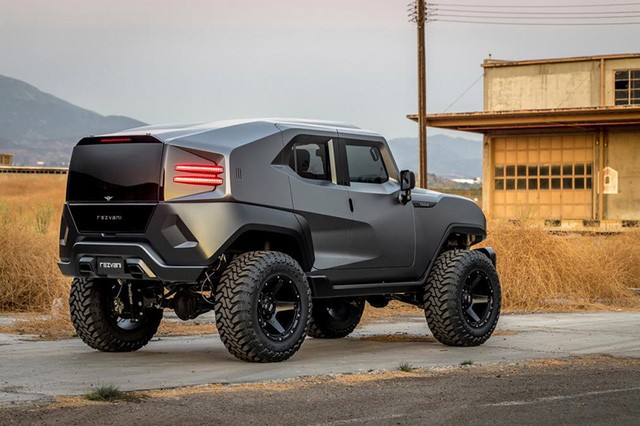 Rezvani Tank – Siêu xe chống đạn dành cho các ông hoàng Ả rập ảnh 6