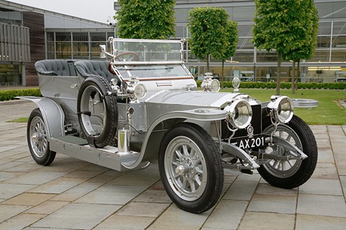 Vì sao xe Rolls-Royce siêu sang nhưng toàn tên ma quỷ? ảnh 1