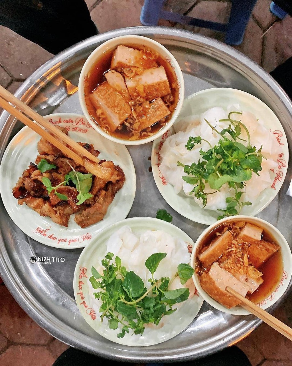 Những quán bánh cuốn nóng cho ngày Hà Nội se lạnh ảnh 1