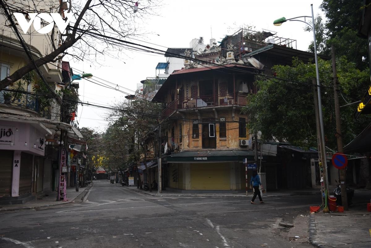 Những góc phố yên bình trong khu phố cổ.