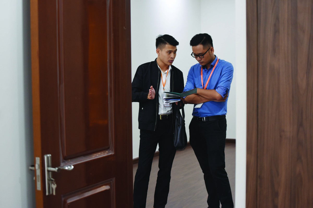 Nếu còn treo giá cao, nhà sẽ rất khó bán.
