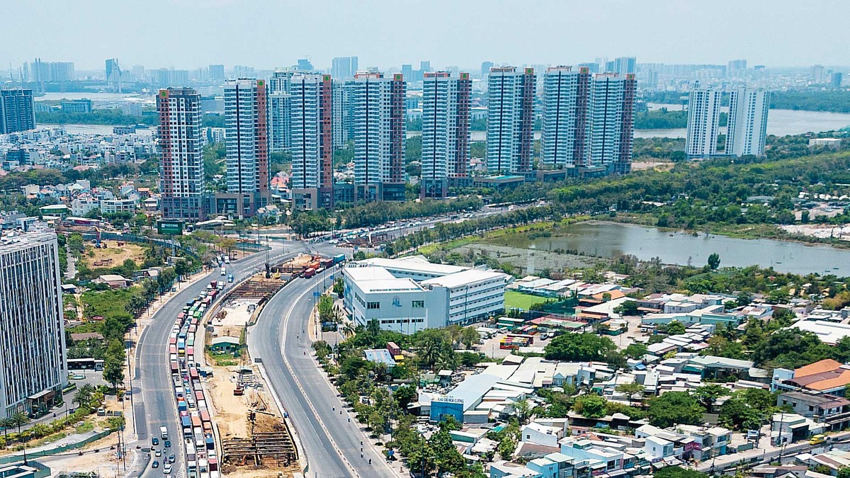 Dự án The Sun Avenue nhìn từ xa. Ảnh: Lê Toàn.
