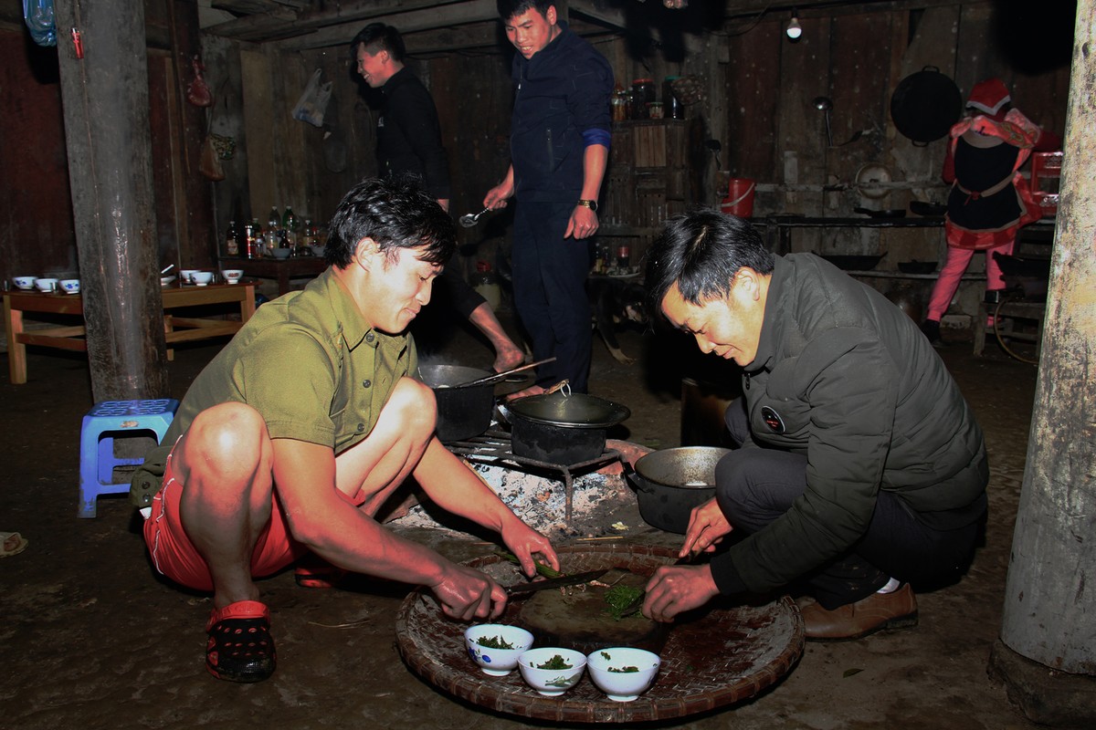 Làm cỗ