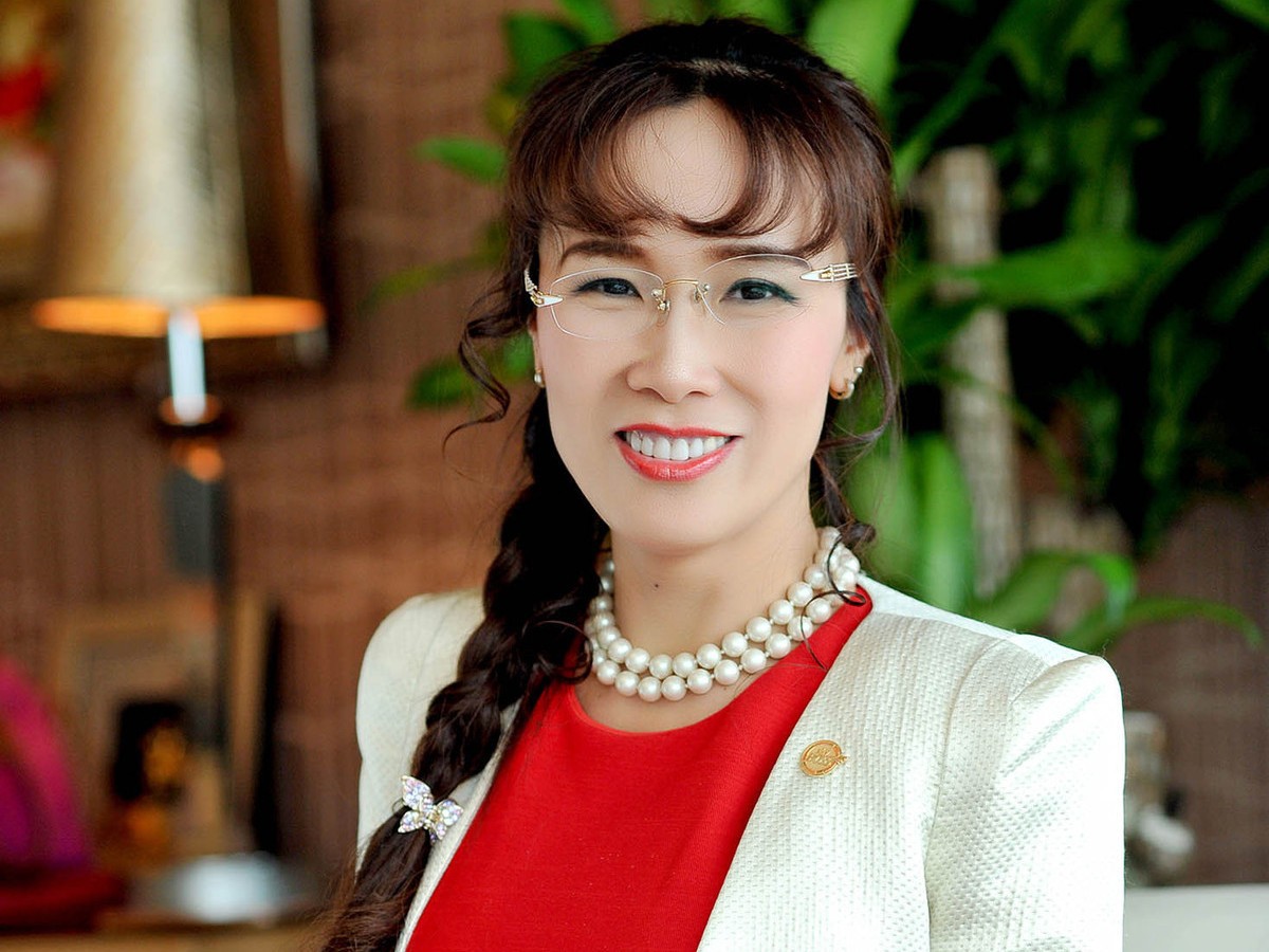 Đo độ giàu có và xinh đẹp của các nữ tỷ phú tự thân thế giới ảnh 5