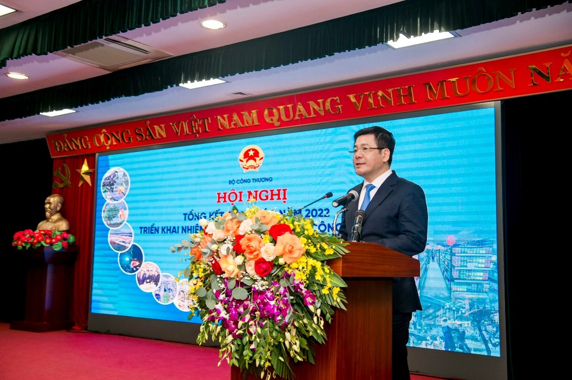 Bộ trưởng Bộ Công Thương Nguyễn Hồng Diên